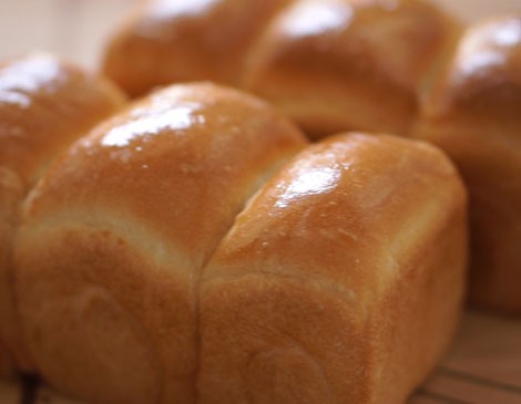 How To Make Shokupan ( Japanese White Bread)