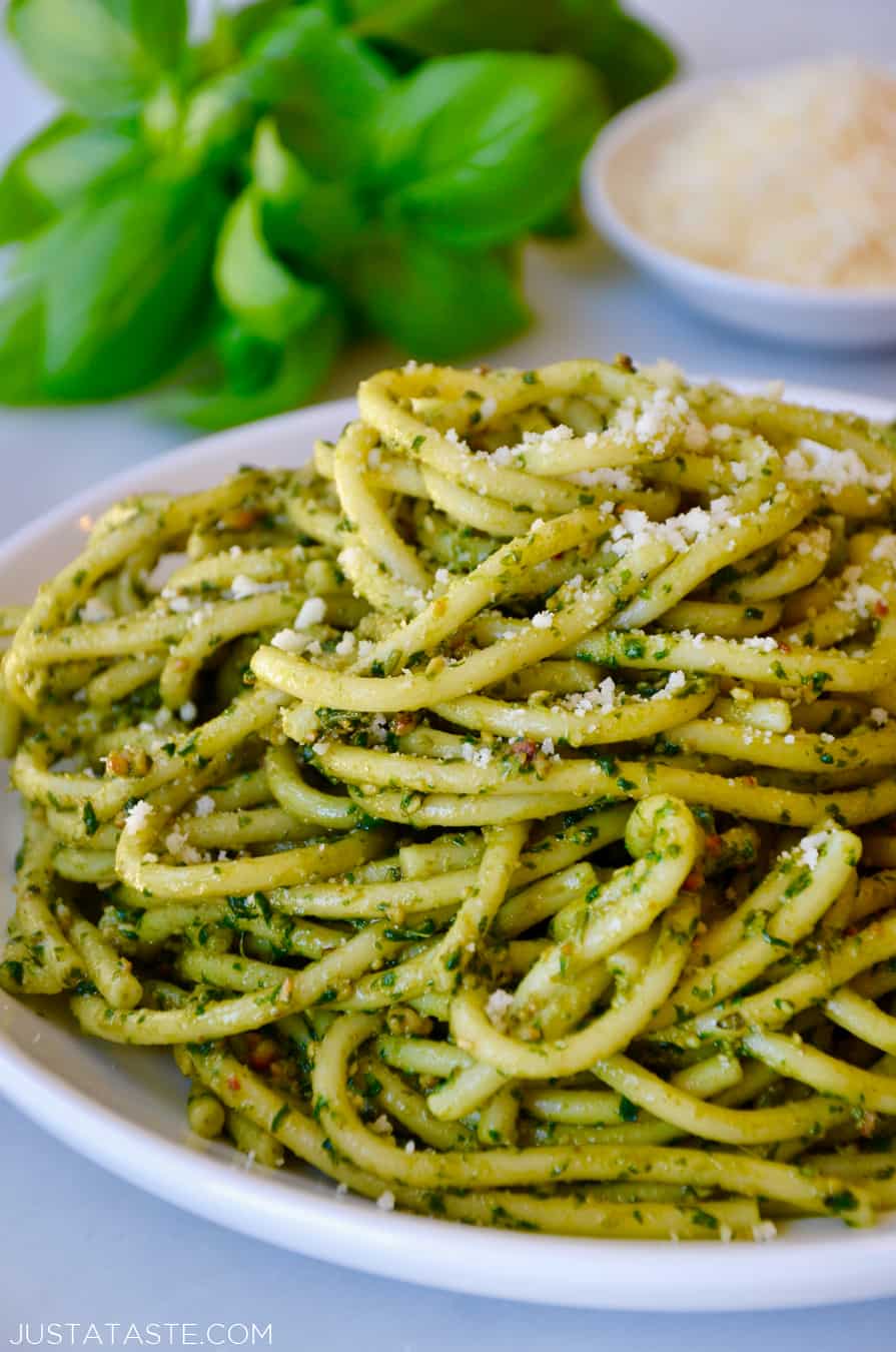 Chlorella Pesto